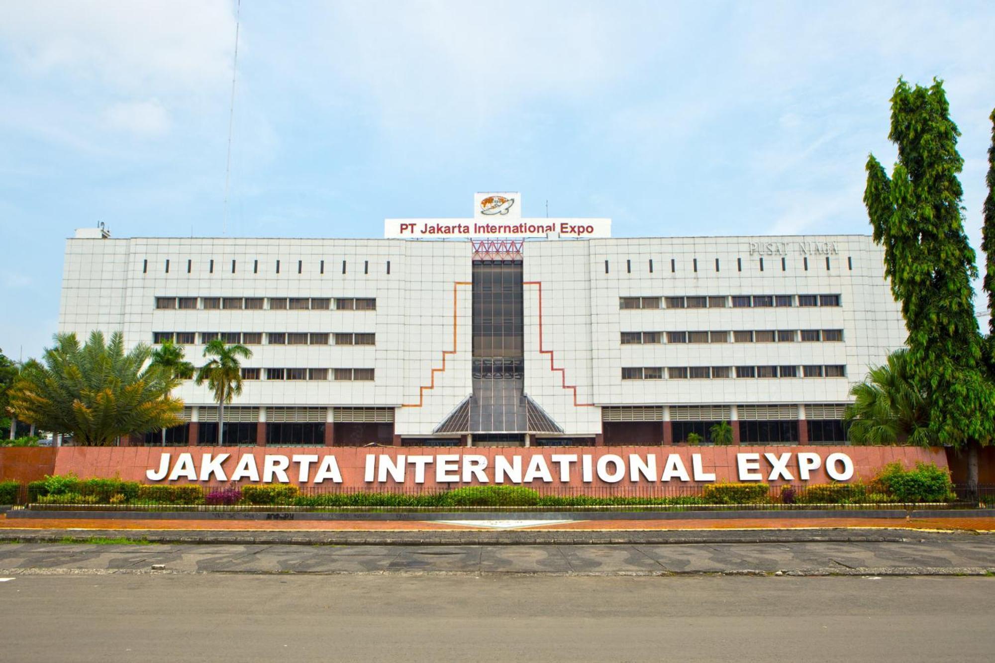 Holiday Inn Express Jakarta International Expo By Ihg Exteriör bild